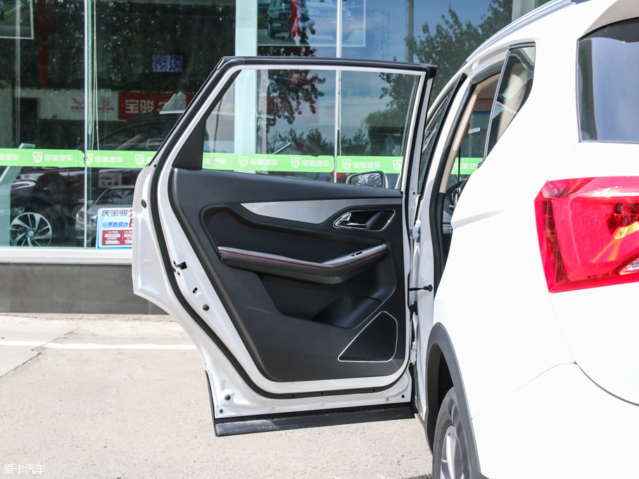 2016E560 1.5T քӺA