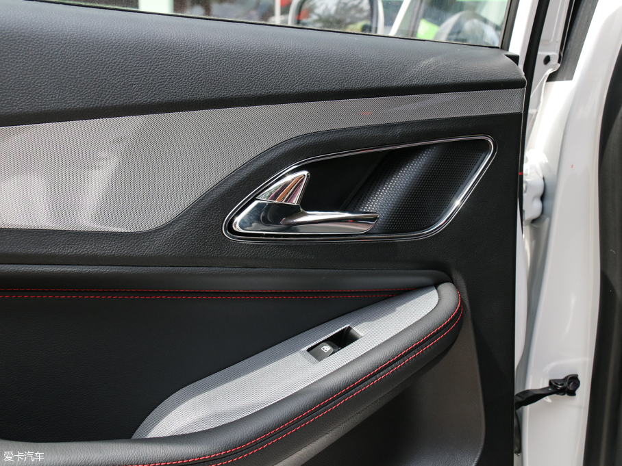 2016E560 1.5T քӺA