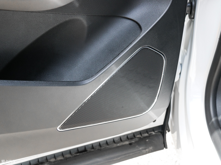 2016E560 1.5T քӺA