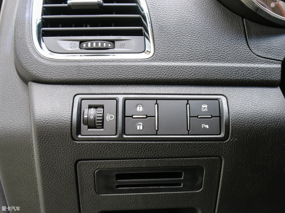 2016E560 1.5T քӺA