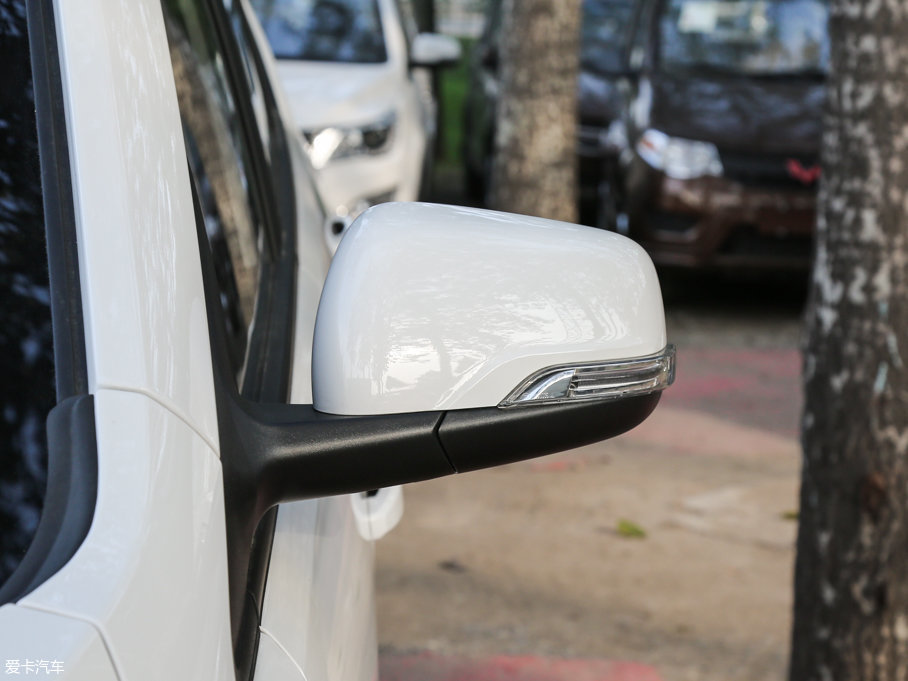 2016E560 1.8L քm