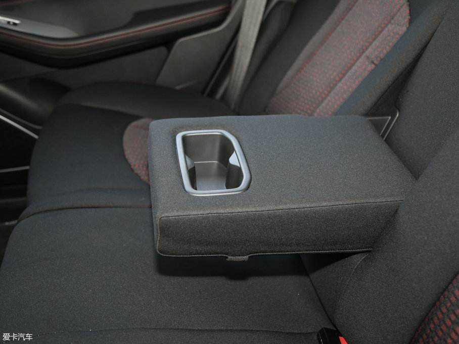 2016E560 1.8L ք(dng)m