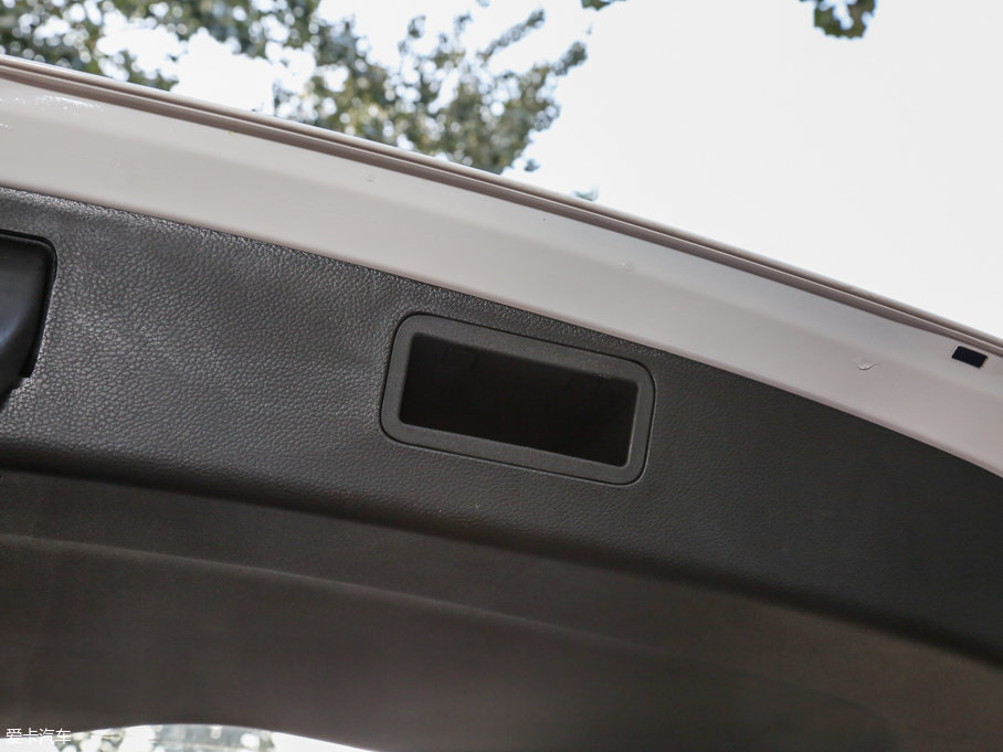 2016E560 1.8L քm