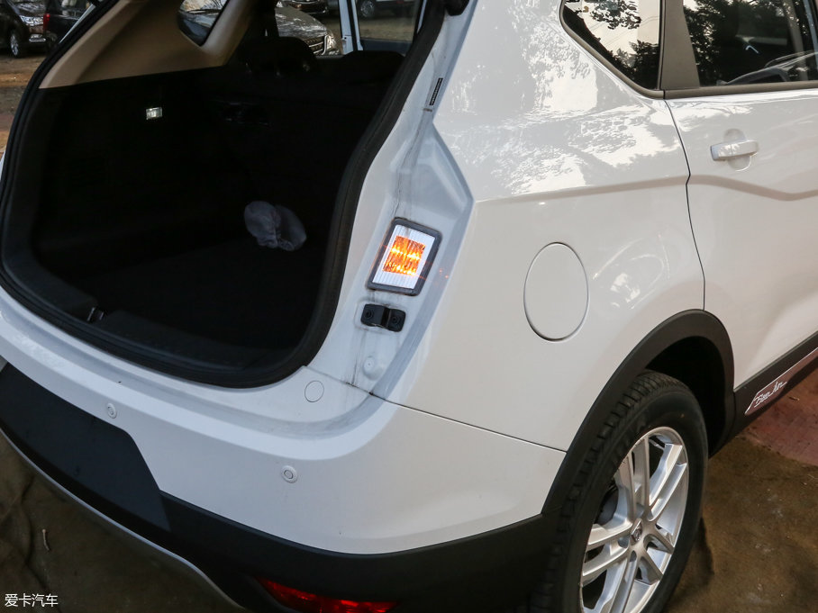 2016E560 1.8L քm