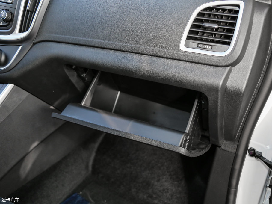 2016E560 1.8L քm