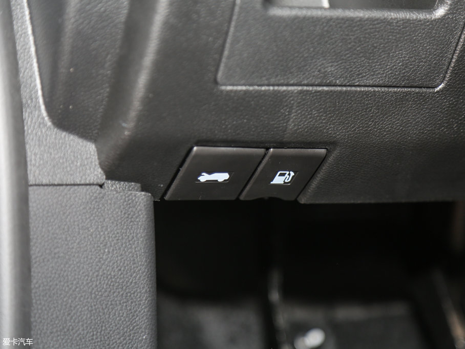 2016E560 1.8L քm