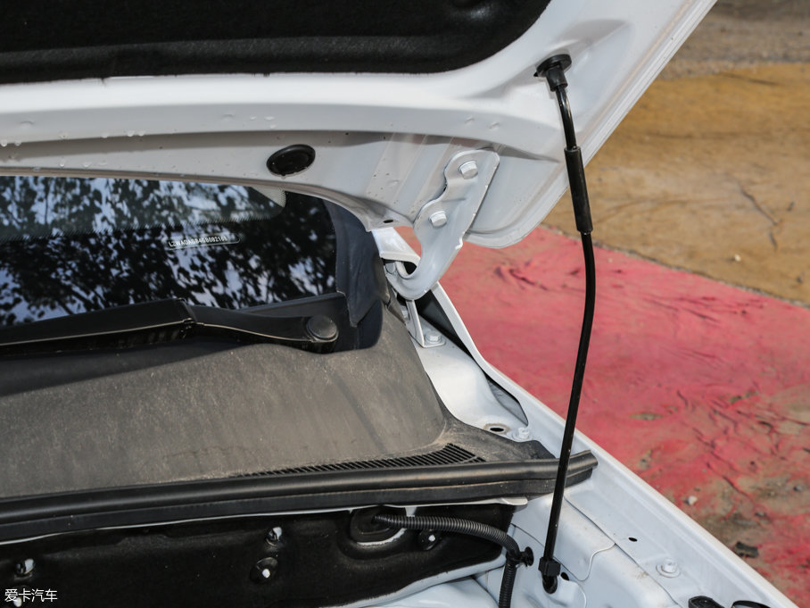 2016E560 1.8L քm