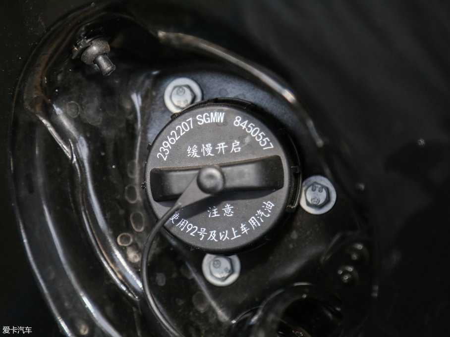 2016E560 1.5T քm