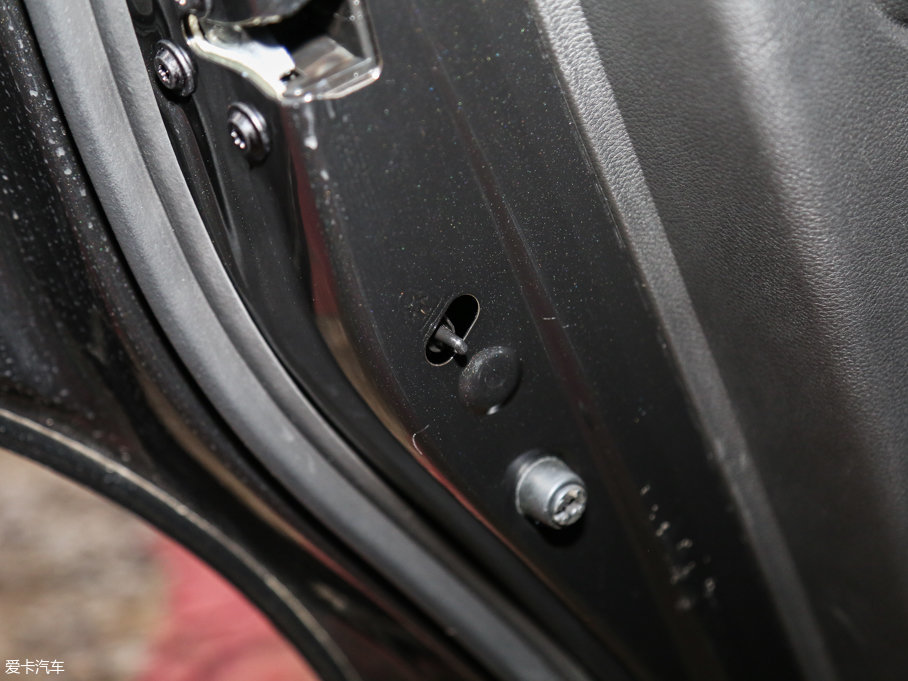 2016E560 1.5T քm