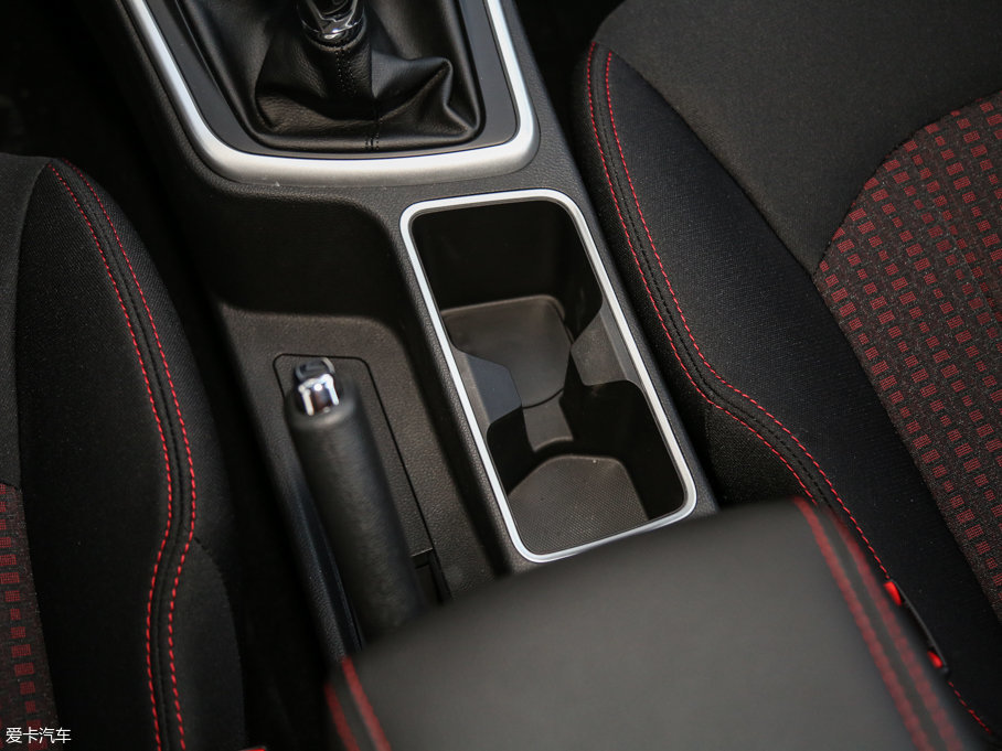 2016E560 1.5T քm