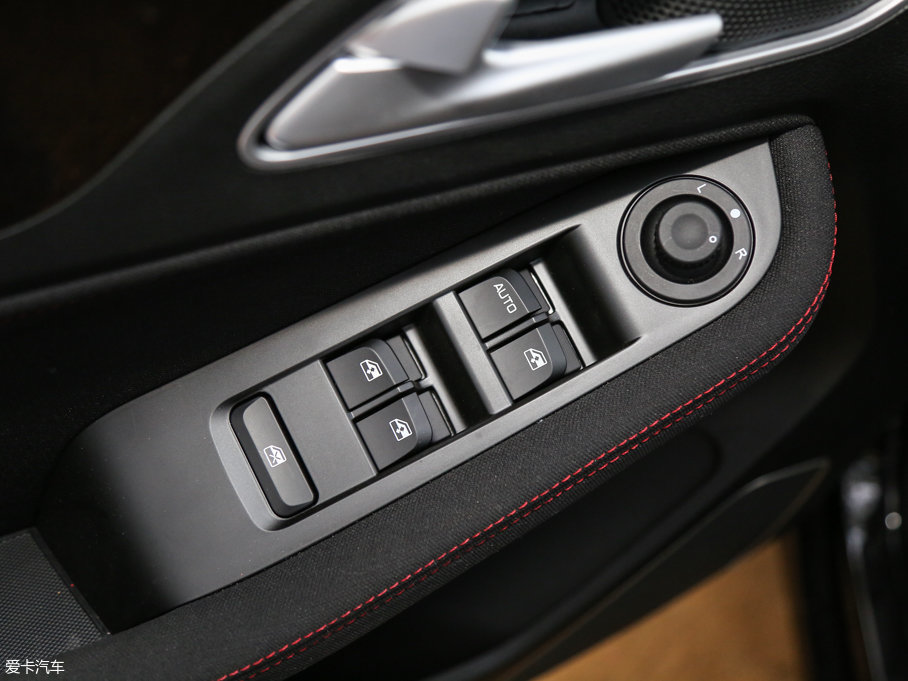 2016E560 1.5T քm