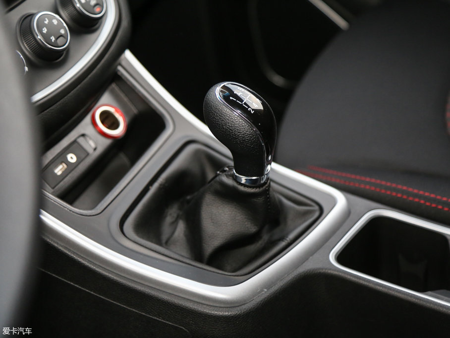 2016E560 1.5T քm