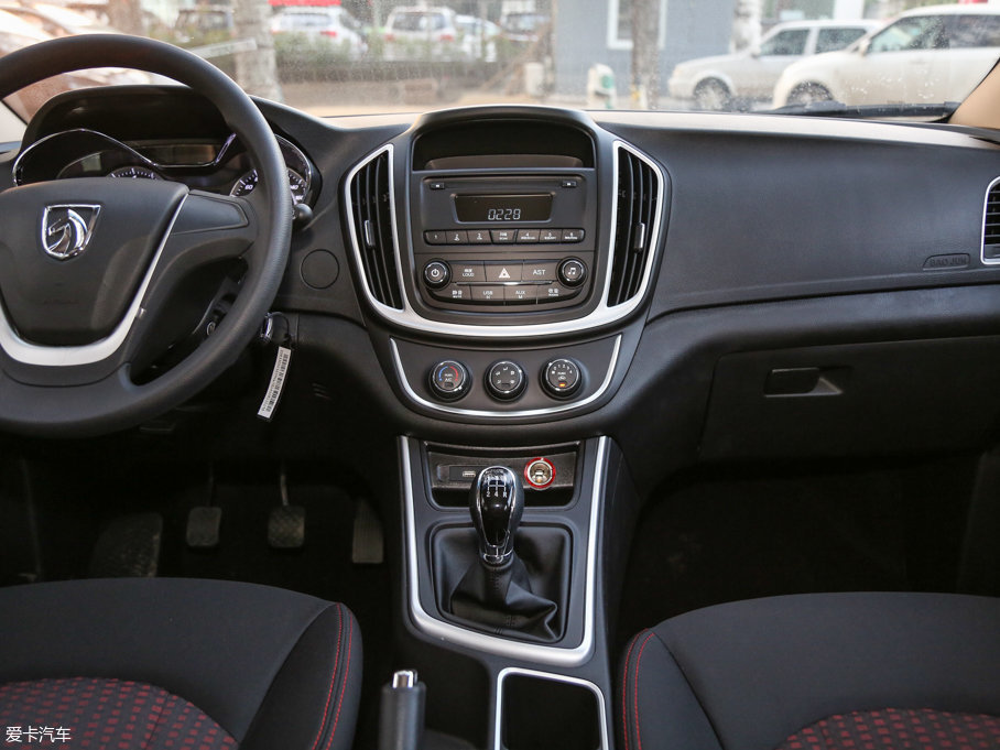 2016E560 1.5T քm