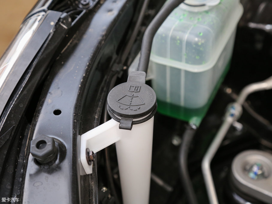 2016E560 1.5T քm