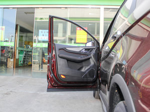 2016款1.8L 手动豪华型 驾驶位车门
