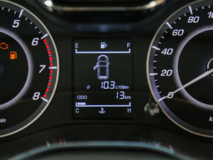 2016款1.8L 手动舒适型 中控区