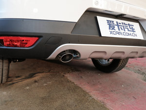 2016款1.5T 手动精英型 排气管