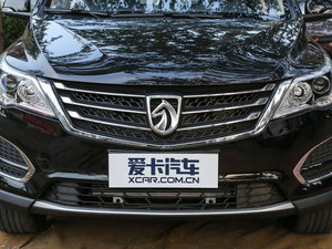 2016款1.5T 手动舒适型 中网