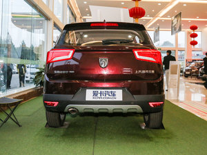 2016款1.5T 手动精英型 正后	