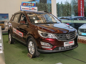 2016款1.5T 手动精英型 左前45度