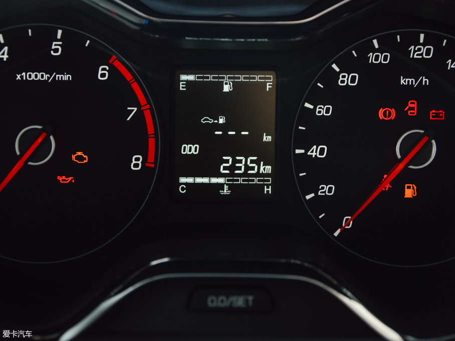 2016��E310 1.2L �քӺ��A��