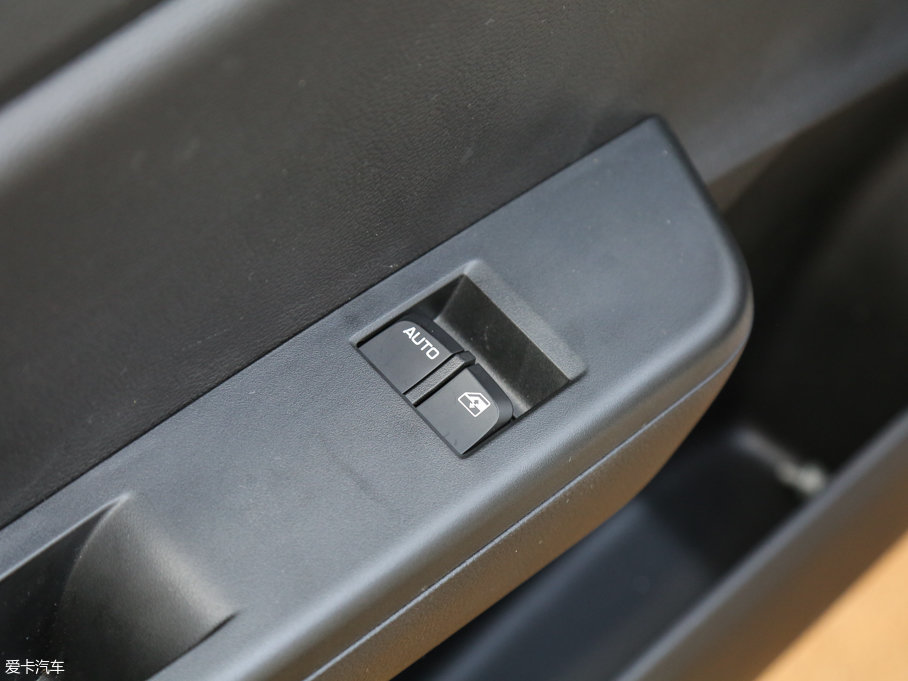 2016E310 1.2L քӳֵ