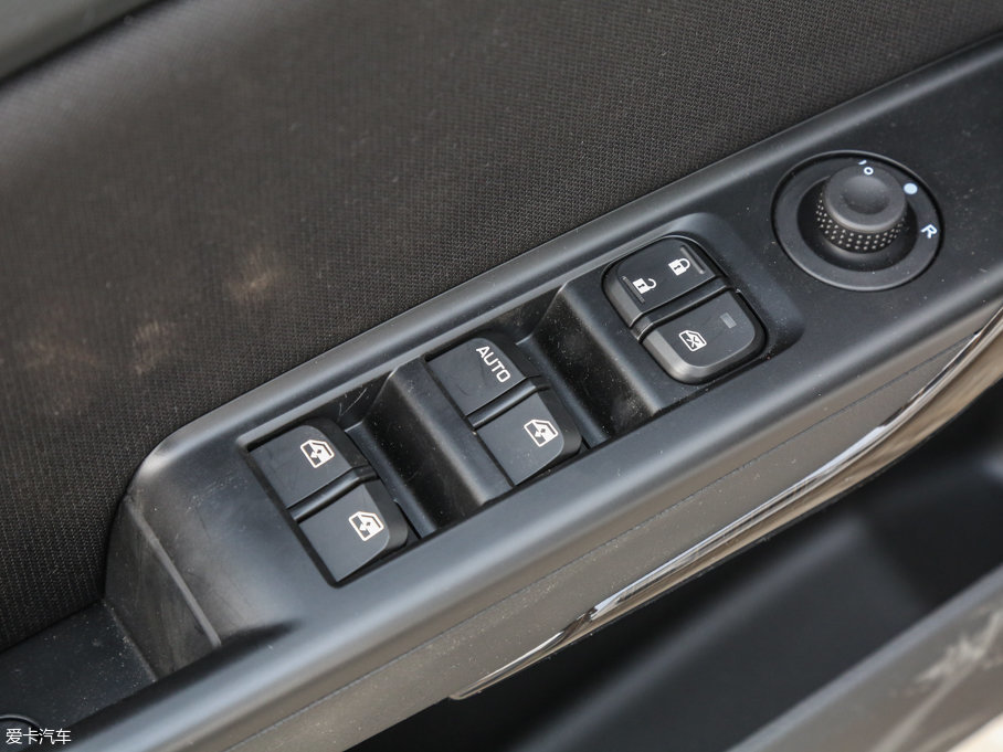 2016E310 1.2L քm