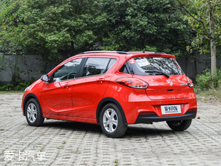 寶駿汽車2016款寶駿310