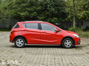 寶駿汽車2016款寶駿310