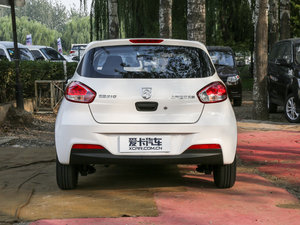 2016款1.2L 手动超值型 正后	