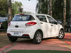 2016款1.2L 手动超值型 整体外观