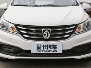 2016款1.2L 手动舒适型 中网