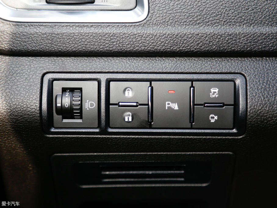 2017E560 ɄӰ 1.5T ք