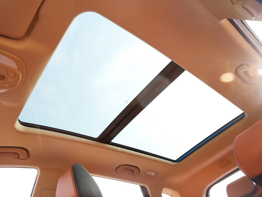 2017E560 ɄӰ 1.5T ք