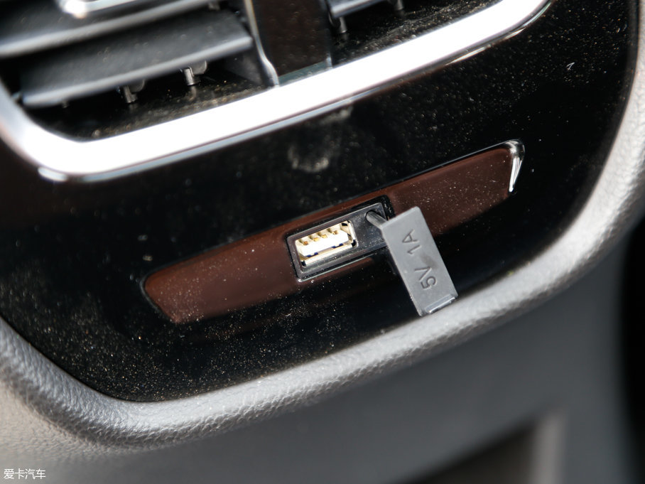 2017E560 ɄӰ 1.5T ք