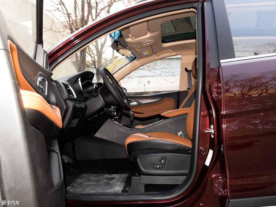 2017E560 ɄӰ 1.5T ք