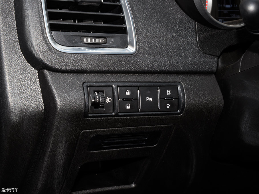 2017E560 ɄӰ 1.5T ք