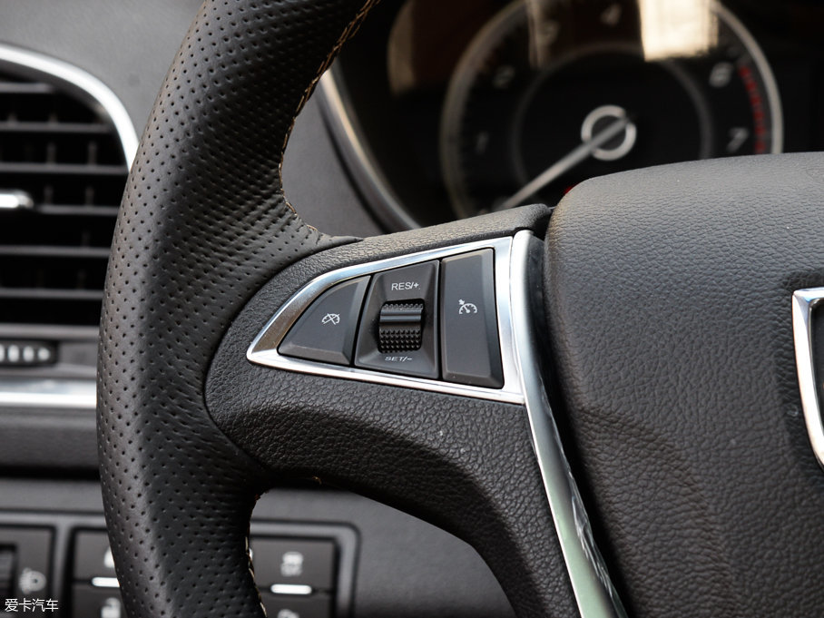 2017E560 ɄӰ 1.5T ք