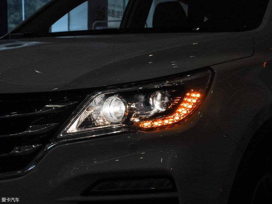 2017E560 ɄӰ 1.5T ք