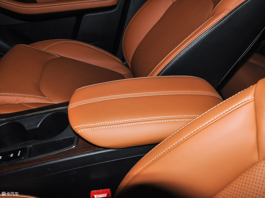 2017E560 ɄӰ 1.5T ք