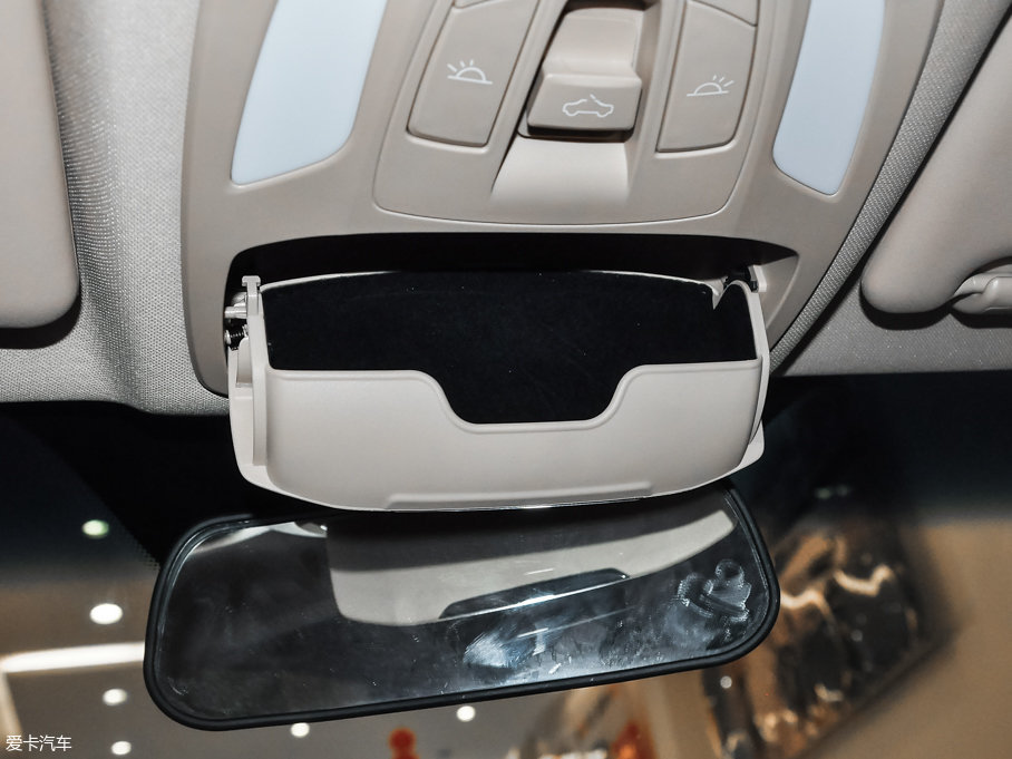 2017E560 ɄӰ 1.5T ք