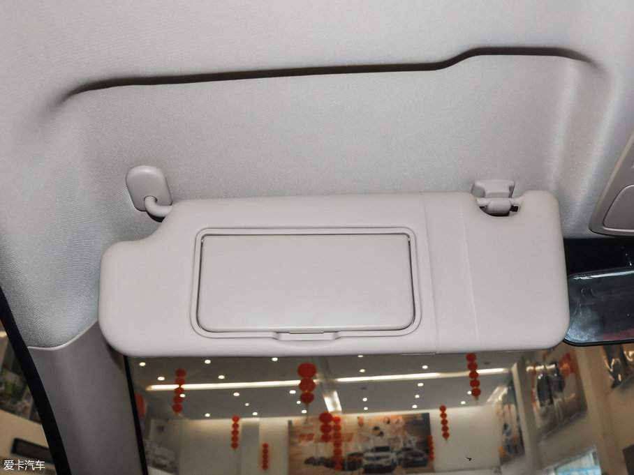 2017E560 Ʉ(dng) 1.5T ք(dng)