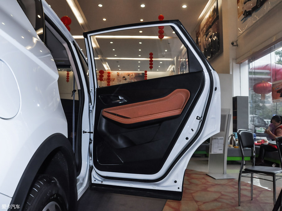 2017E560 ɄӰ 1.5T ք