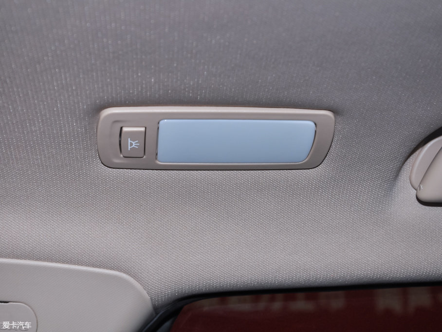 2017E560 Ʉ(dng) 1.5T ք(dng)