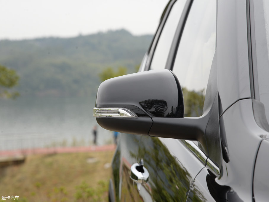 2017E560 ɄӰ 1.5T քӘ