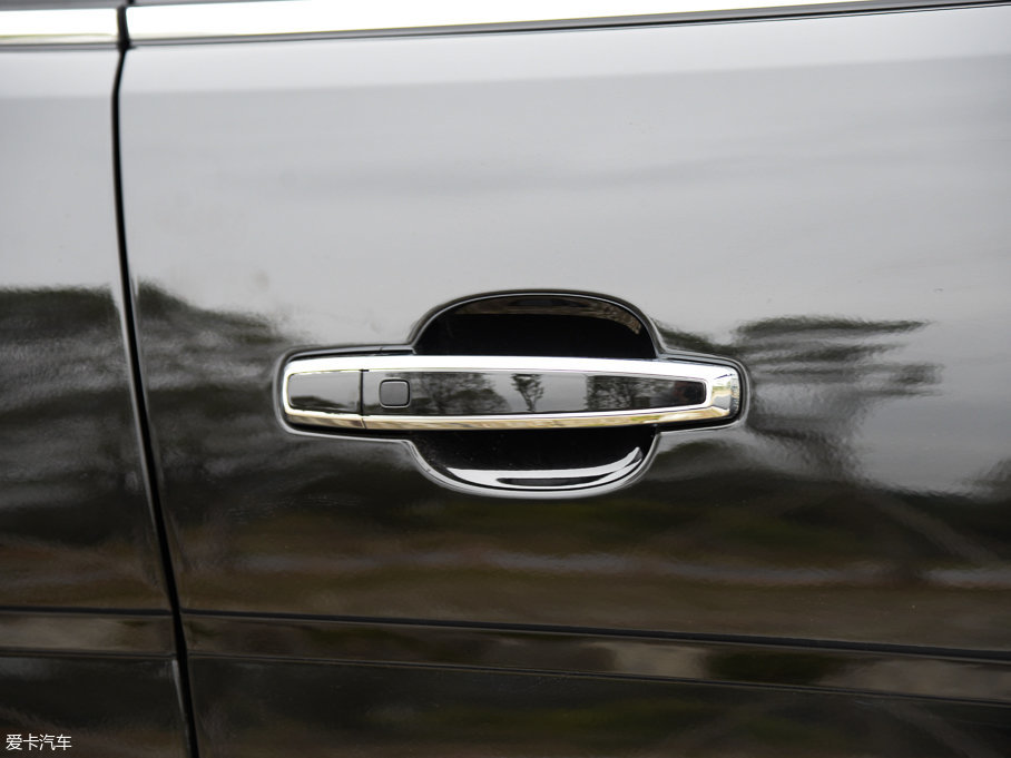 2017E560 ɄӰ 1.5T քӘ