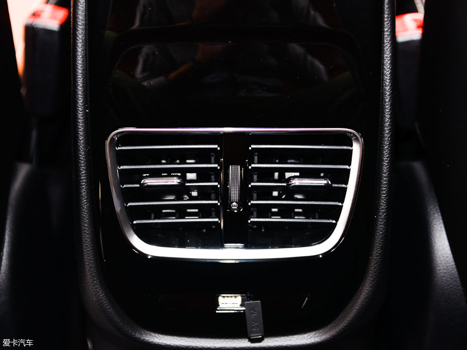 2017E560 ɄӰ 1.5T քӘ