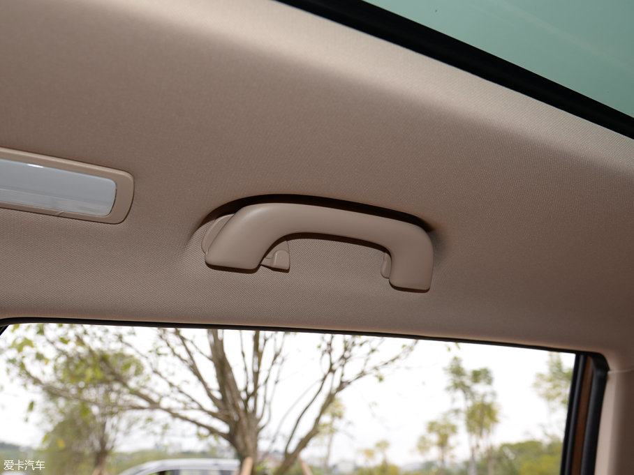 2017E560 ɄӰ 1.5T ք