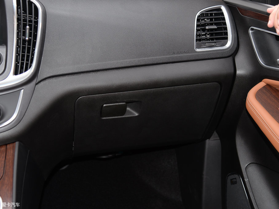 2017E560 ɄӰ 1.5T ք