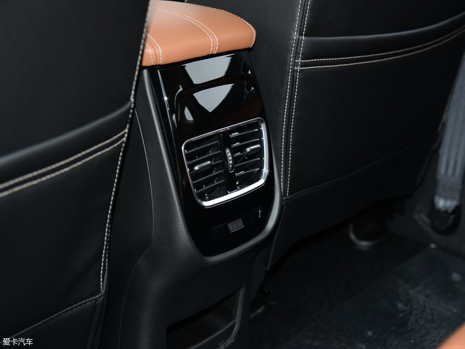 2017E560 ɄӰ 1.5T ք